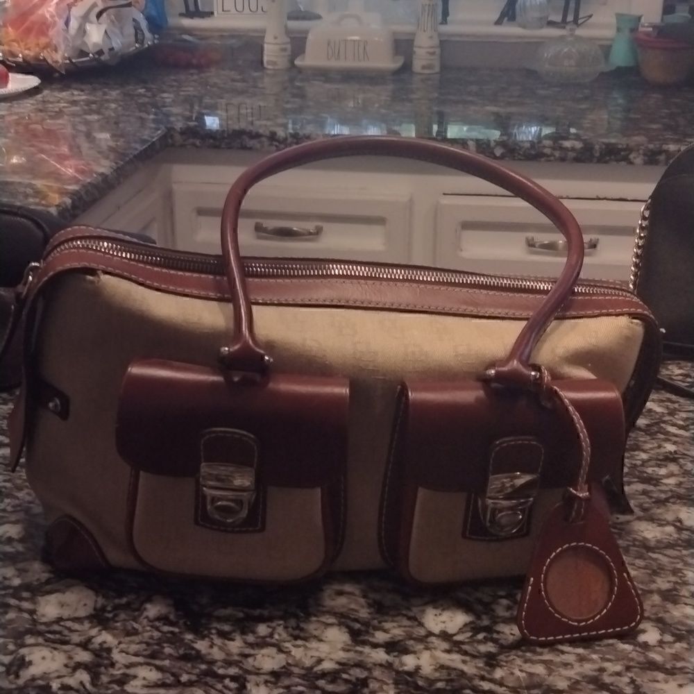 COPY - Dooney & Bourke